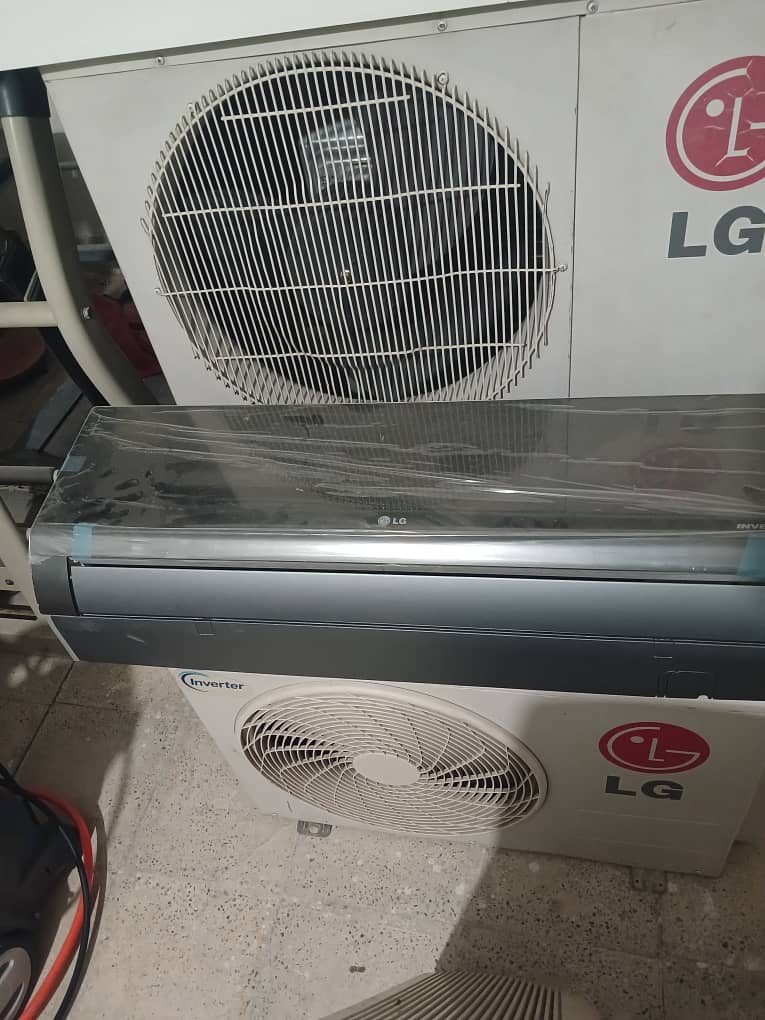 کولر گازی ۱۲۰۰۰ ال جی سری آرت کول اینورتر