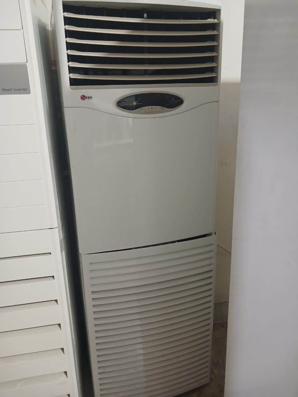 کولر گازی ال جی ایستاده ۵۰۰۰۰ کره ای